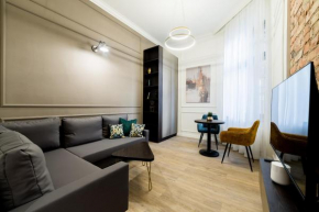 Old Town Chic Apartment